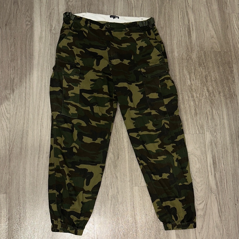 Womens Baggy Camouflage Cargo Pants